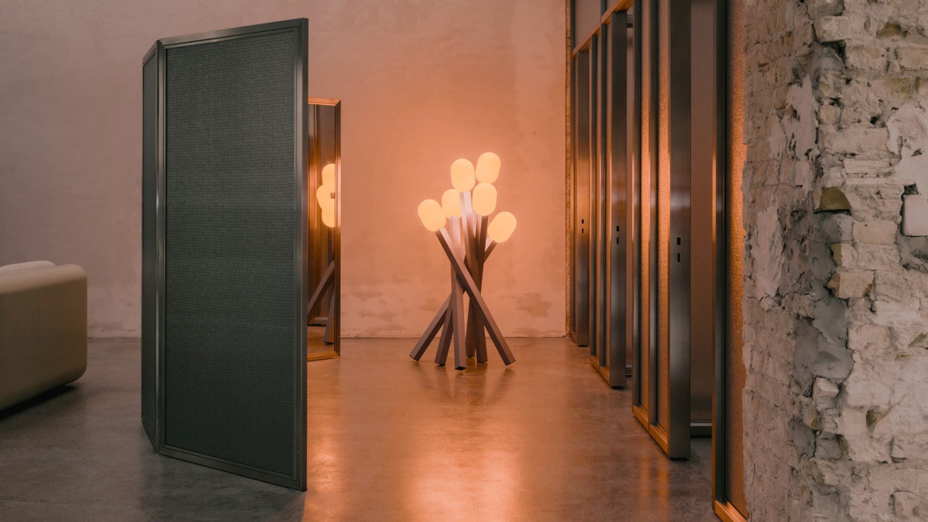 Campfire floor lamp by GRAU