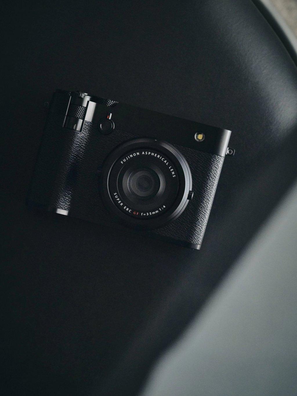 Fujifilm GFX100RF Fixed Lens Camera