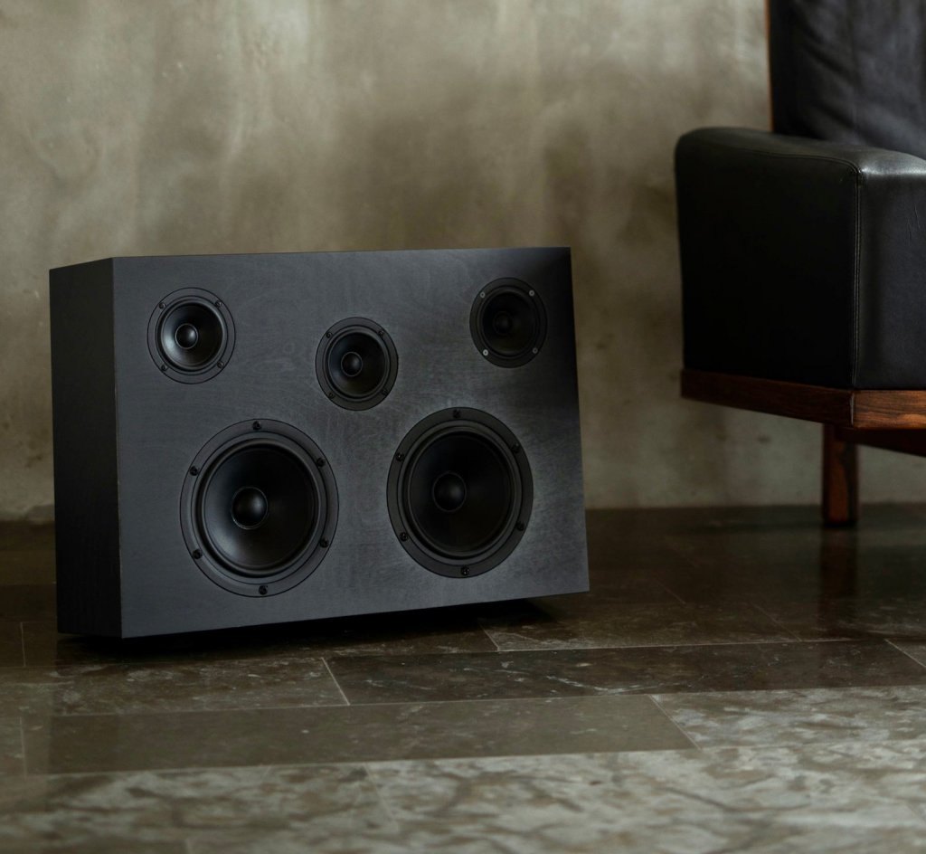 Monolith Speaker by Nocs Design