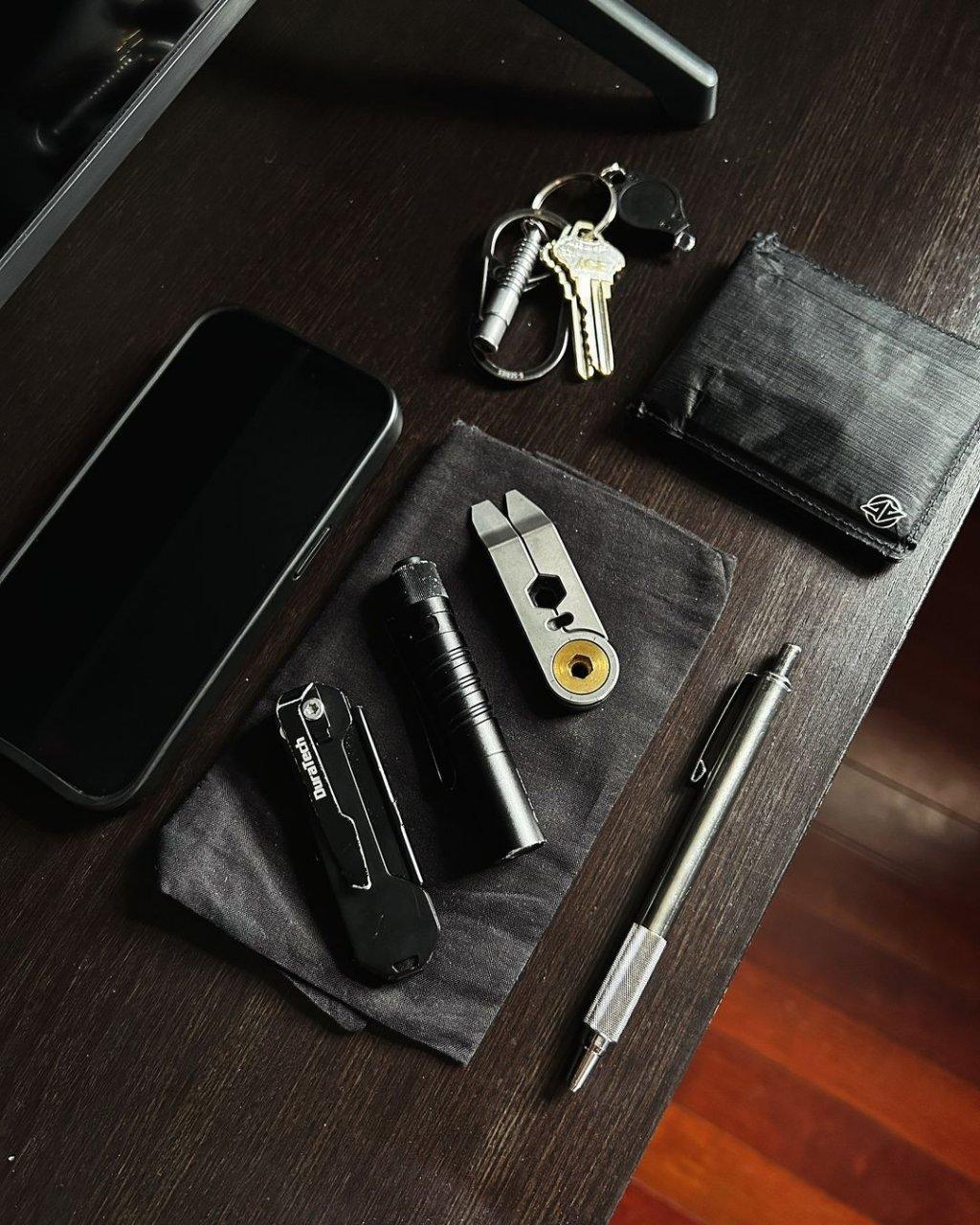 Niche Industries GT-1 Multitool