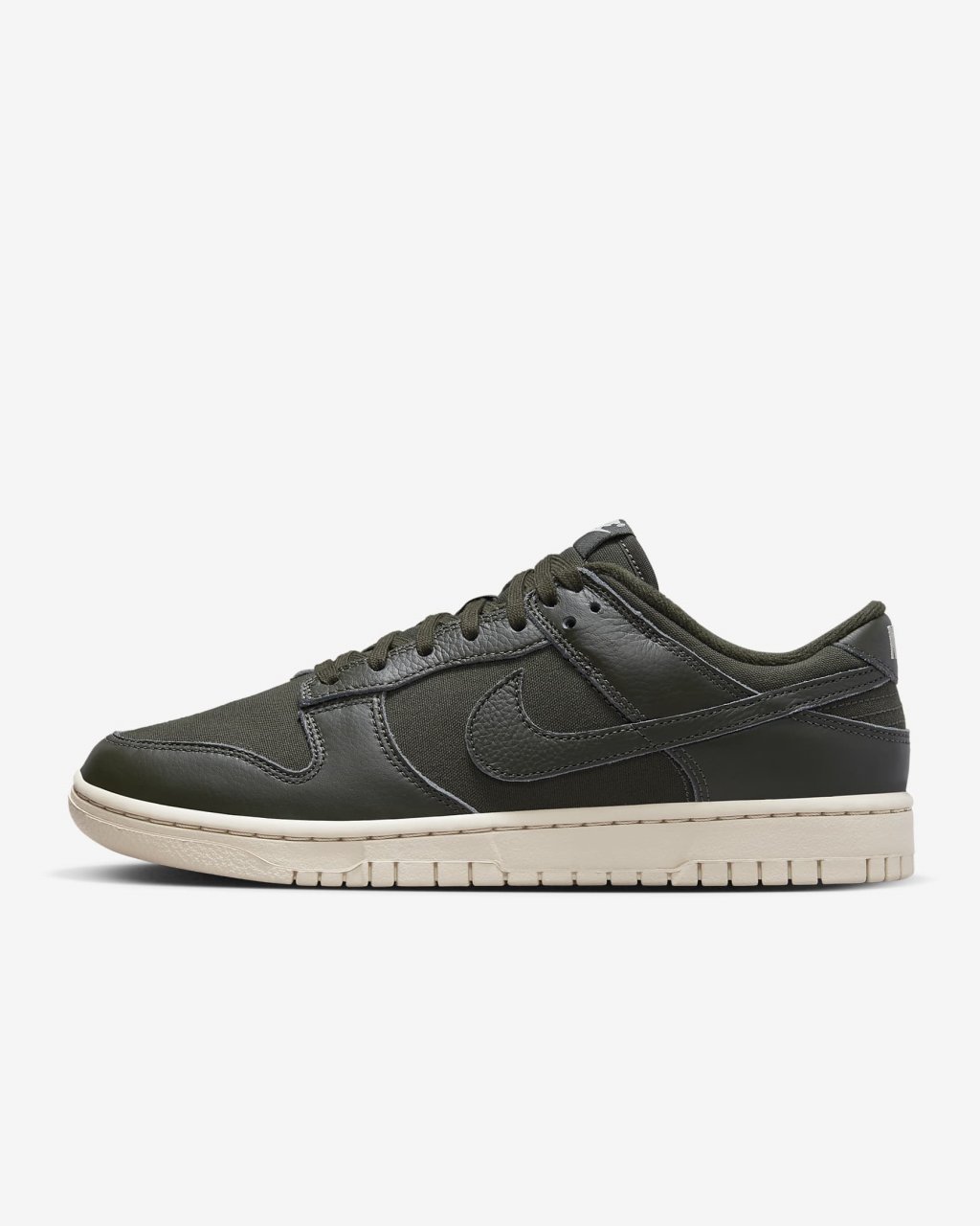 Nike Dunk Low Retro Premium (Black)