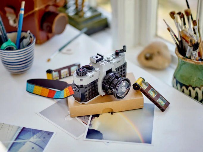image of LEGO Creator Retro Camera