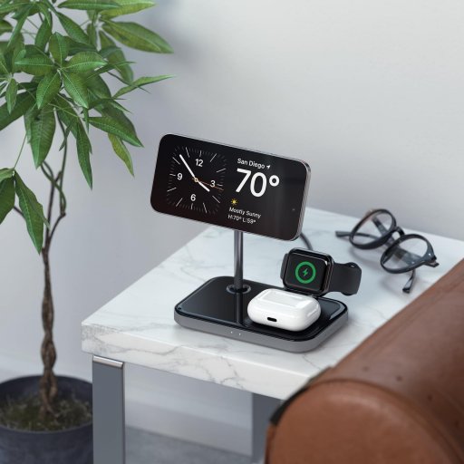image of Satechi 3-in-1 Magnetic Wireless Charging Stand