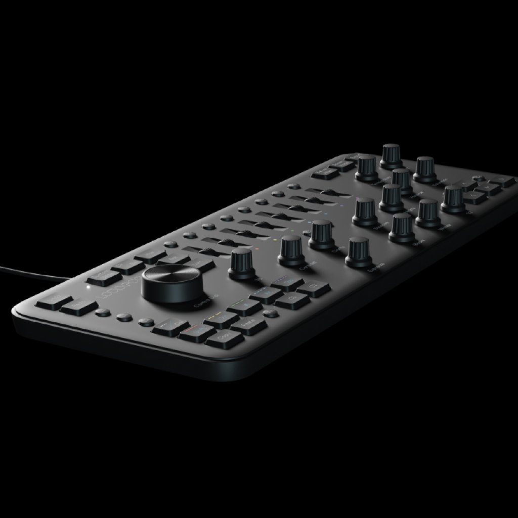 Photo 3 of Loupedeck+