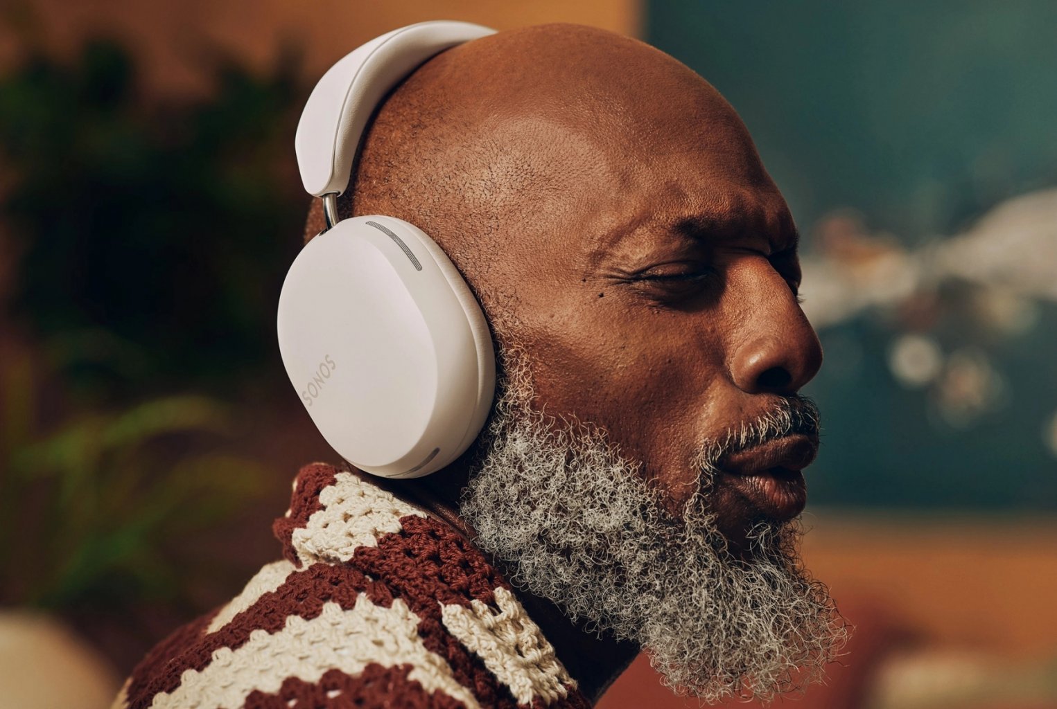 Photo 2 of Sonos Ace Wireless Over Ear Headphones